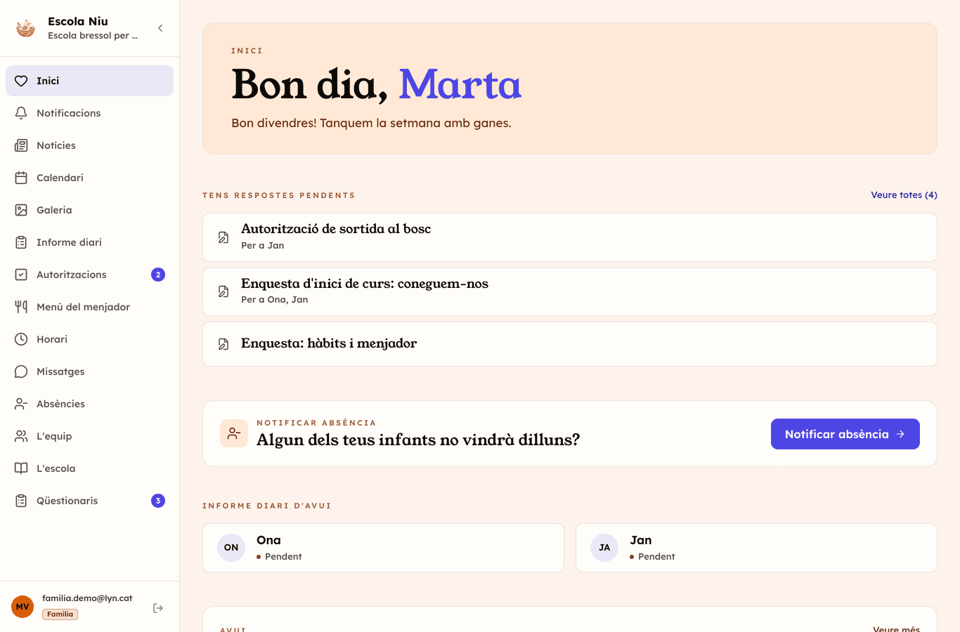 Portal web de les famílies: inici amb les respostes pendents i l'informe del dia